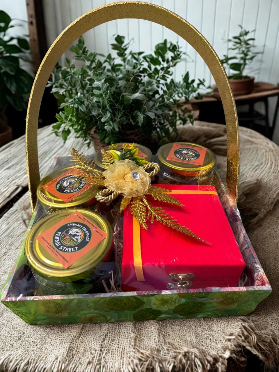 Festive hamper 
